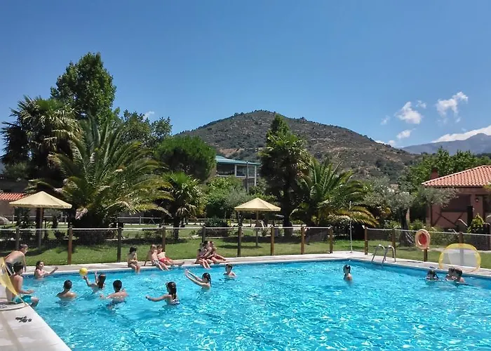 Complejo Turistico Canadas Casas De Campo- Actividades Gratuitas Todos Fines De Semana バーニョス・デ・モンテマヨール